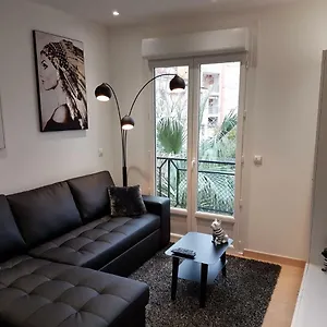 In French Riviera Apartamento Menton